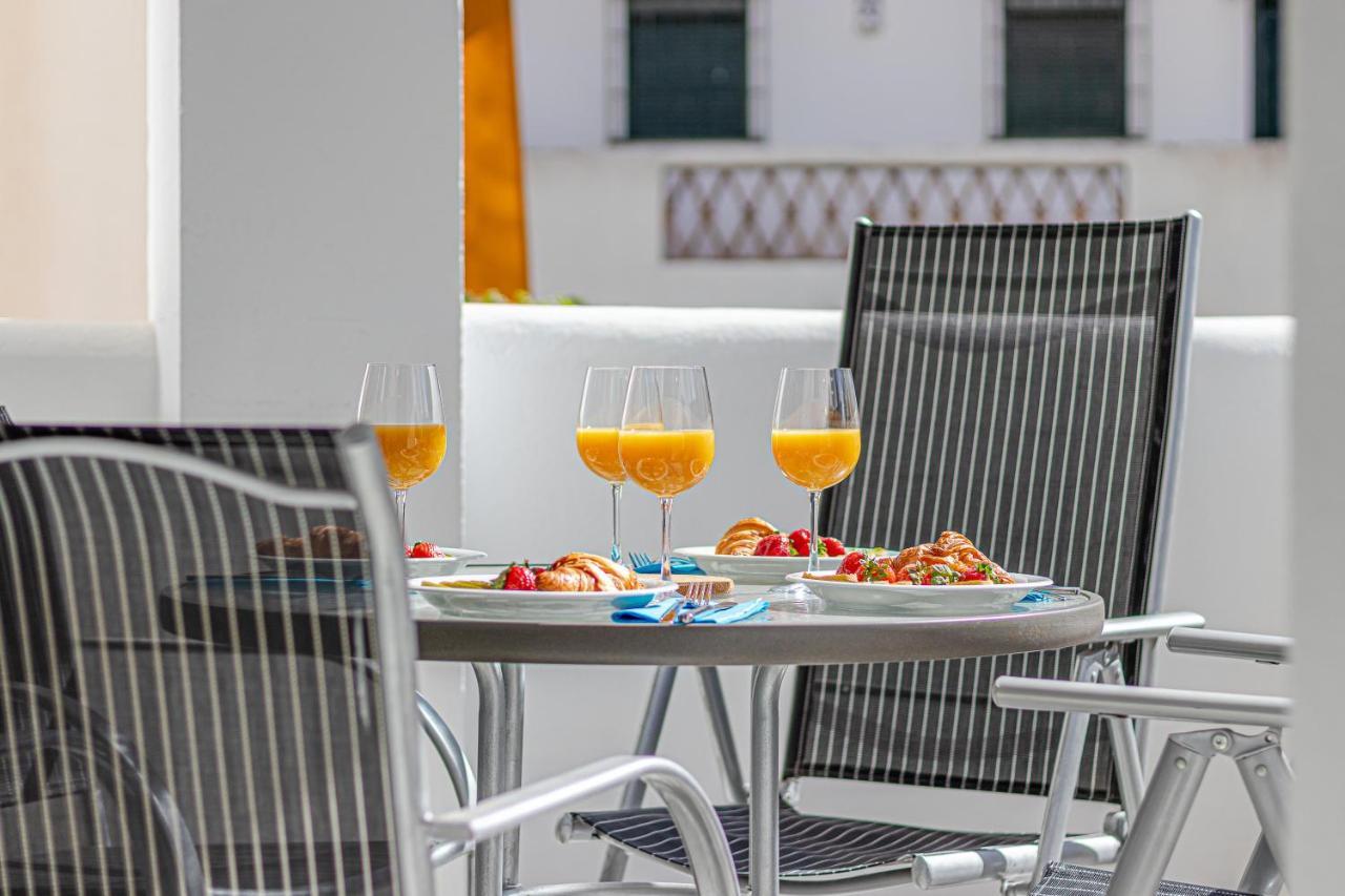 797 Holiday Rentals - Apartamento Frente Al Parque La Paloma Con Piscina بينالماذينا المظهر الخارجي الصورة